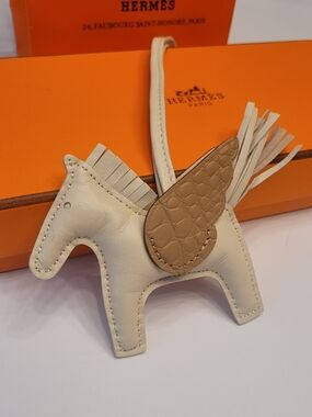 🇫🇷 Hermès Rodeo  🐎Cream Horse Bag Charm ✨️